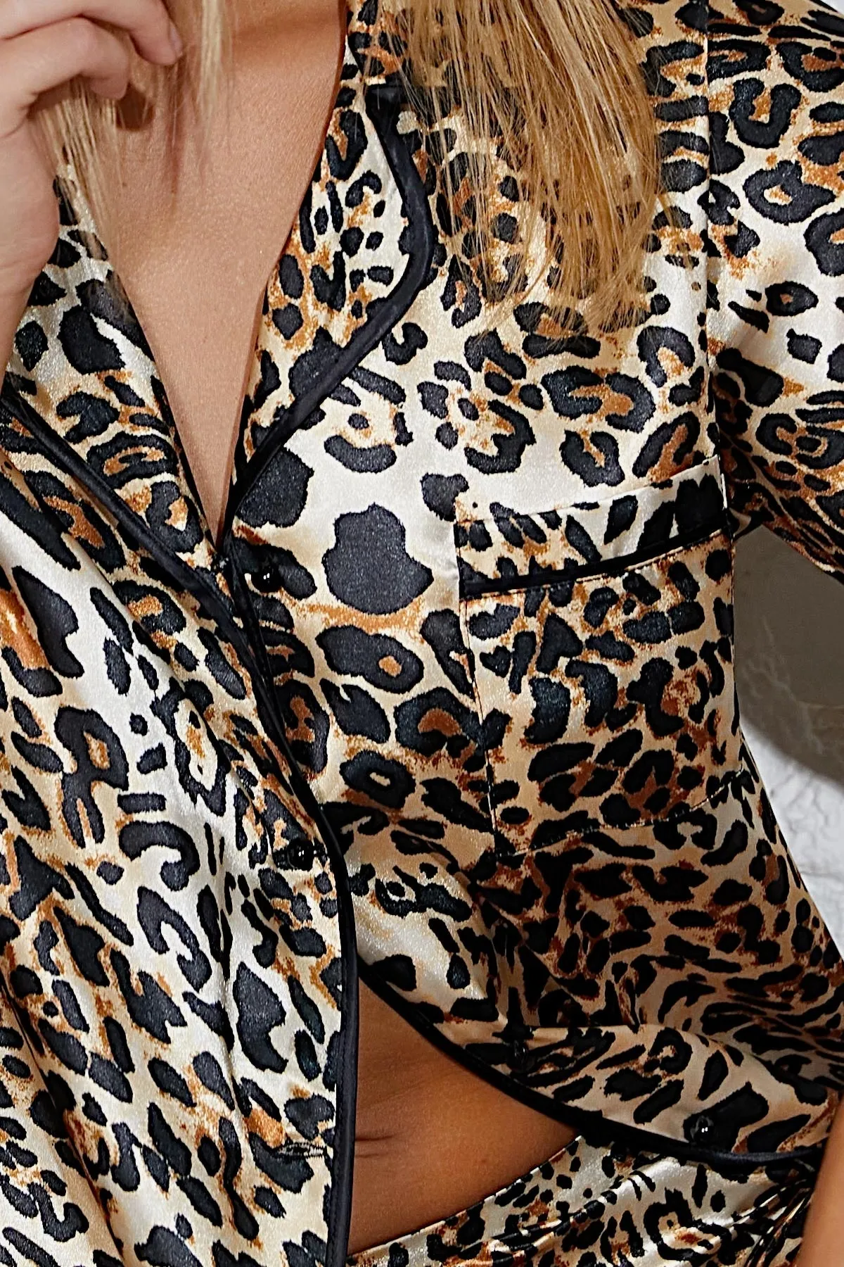 3965 Leopard Satin Pajama Set