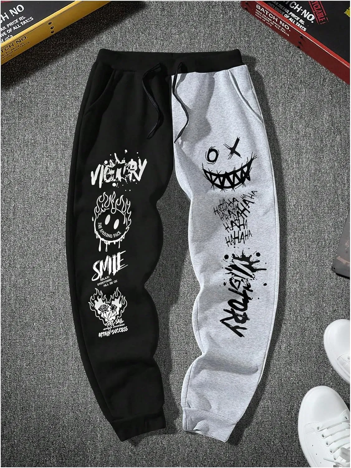 WDIRARA Men's Cartoon Letter Graphic Sweatpants Color Block Drawstring Waist Jogger Pants with Pockets
