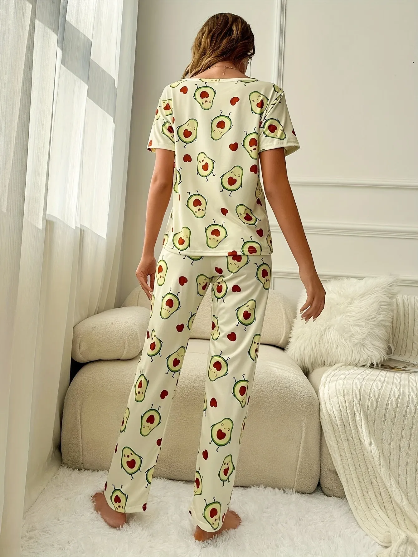 Womens Adorable Avocado Cartoon Print Pajama Set - Soft Mid-Elasticity Polyester Fabric, Crew Neck, Short Sleeve, Relaxed Fit, Comfortable, Random Printing, Machine Washable - Perfect for All Seasons